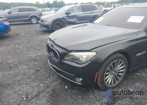 2009 BMW 750Li из США, поврежденный, VIN WBAKB83579CY57949
